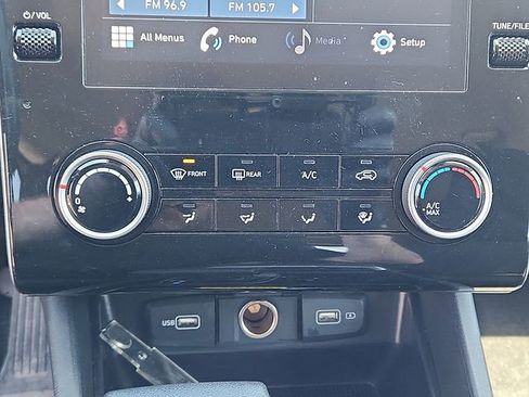 Certified 2022 Hyundai Tucson SEL AWD/4WD image 17