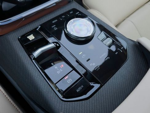 New 2026 BMW X3 xDrive30 w/ Premium Package image 9