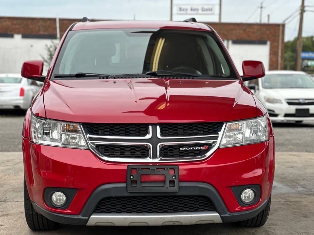 Used 2017 Dodge Journey SXT AWD/4WD image 2
