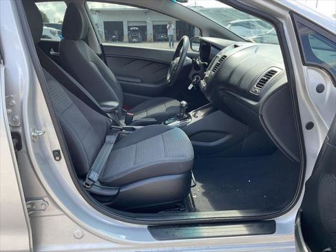 Used 2018 Kia Forte LX w/ LX Popular Package FWD image 21