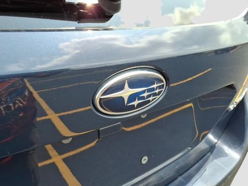 Used 2023 Subaru Outback Premium AWD/4WD image 31