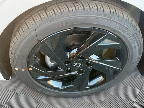New 2026 Hyundai Elantra Sport FWD image 27
