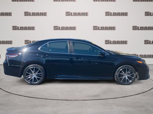 Used 2024 Toyota Camry SE FWD image 6