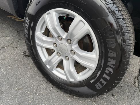 Used 2021 Ford Ranger XL w/ Equipment Group 101A High image 9