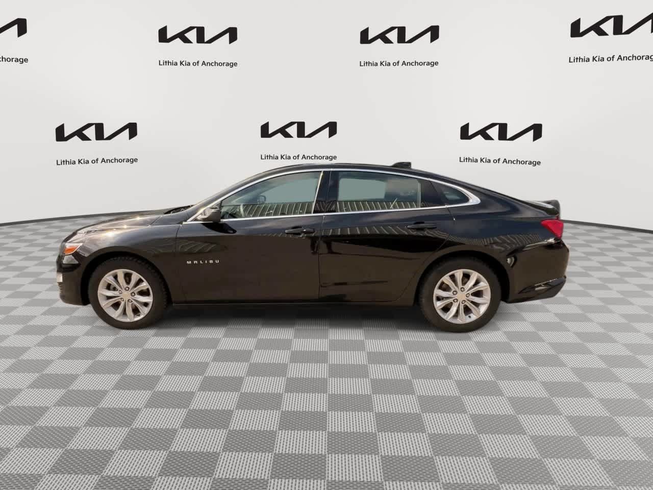 Used 2024 Chevrolet Malibu LT FWD image 5