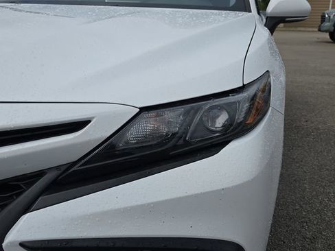 Used 2023 Toyota Camry SE FWD image 31