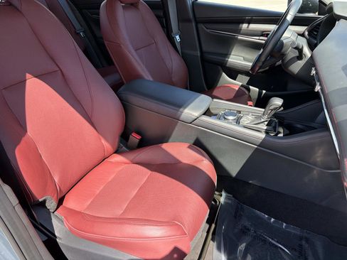 Used 2023 MAZDA MAZDA3 s FWD image 23
