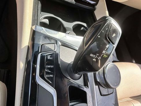 Used 2019 BMW 530i RWD image 20
