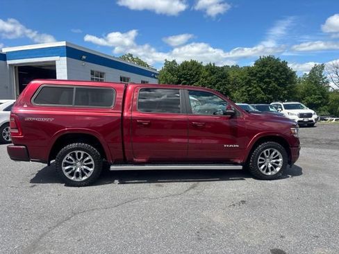 Used 2021 RAM 1500 Laramie w/ Sport Appearance Package AWD/4WD image 8