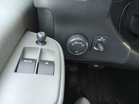 Used 2026 GMC Savana 2500 Extended w/ Driver Convenience Package RWD image 20