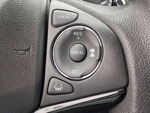Used 2022 Honda HR-V EX-L image 23