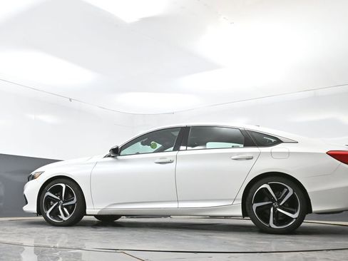 Used 2021 Honda Accord Sport image 51