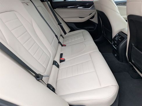 Used 2019 BMW X3 sDrive30i w/ Premium Package image 19