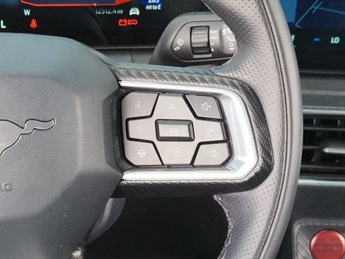 Used 2026 Ford Mustang Premium RWD image 28