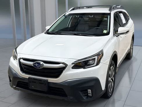 Used 2020 Subaru Outback Premium AWD/4WD image 1