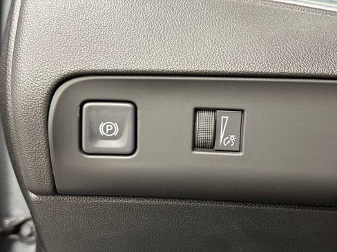Used 2023 Buick Enclave Essence w/ Experience Buick Package AWD/4WD image 44