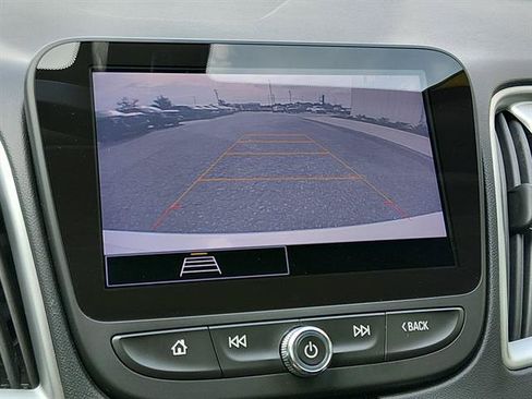 Used 2022 Chevrolet Malibu LS w/ LPO, Convenience Package 1 FWD image 16