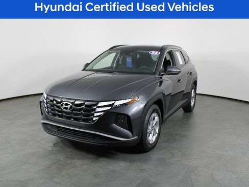 Certified 2022 Hyundai Tucson SEL w/ Cargo Package FWD image 2