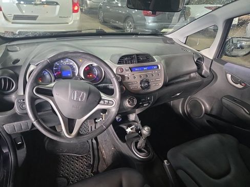 Used 2010 Honda Fit Sport image 9