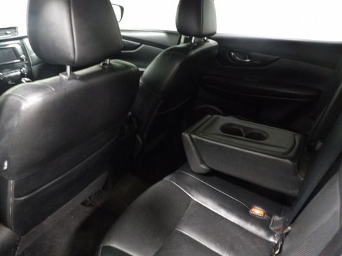 Used 2018 Nissan Rogue SL AWD/4WD image 12
