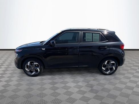 Used 2022 Hyundai Venue SEL w/ Cargo Package FWD image 4