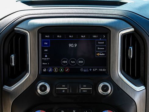 Used 2021 GMC Sierra 2500 Denali w/ Denali Ultimate Package image 25