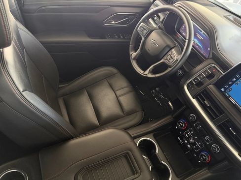 Used 2023 Chevrolet Tahoe RST w/ Luxury Package RWD image 38