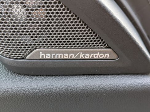 Used 2025 BMW 230i Coupe w/ M Sport Package image 14