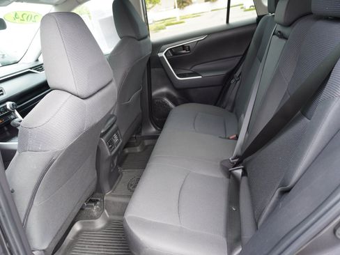 Used 2024 Toyota RAV4 LE AWD/4WD image 13