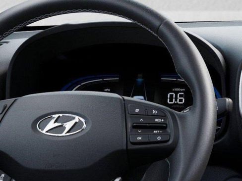 New 2026 Hyundai Venue SEL FWD image 14
