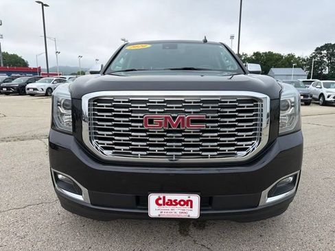 Used 2020 GMC Yukon Denali w/ Denali Ultimate Package AWD/4WD image 8