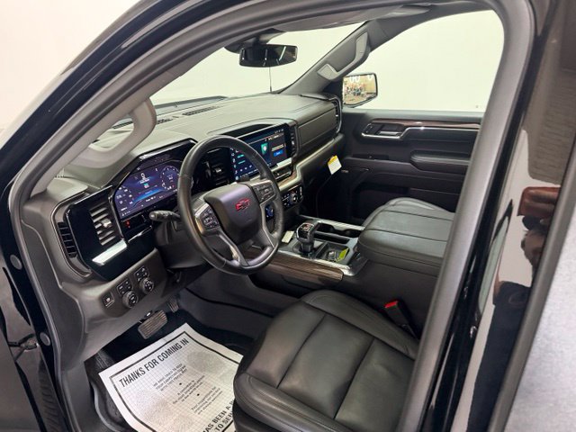 Used 2024 Chevrolet Silverado 1500 RST w/ Redline Edition AWD/4WD image 15