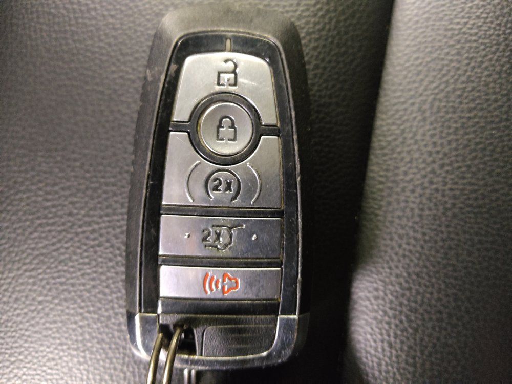 Used 2024 Ford Edge SEL w/ Convenience Package AWD/4WD image 32