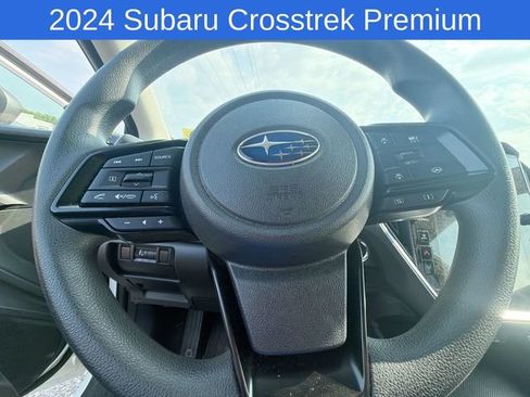 Used 2024 Subaru Crosstrek 2.0i Premium AWD/4WD image 18