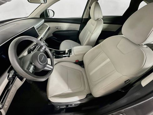 Used 2026 Hyundai Tucson SEL FWD image 13