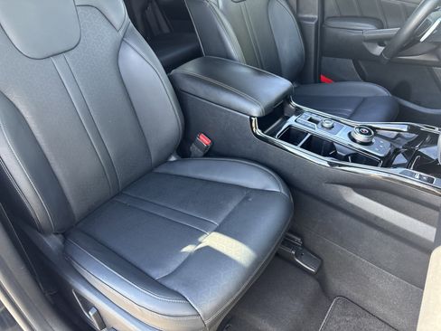 Used 2022 Kia Sorento SX image 8