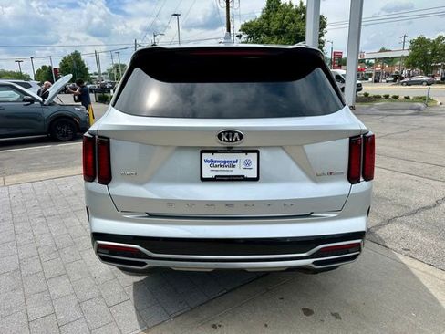 Used 2021 Kia Sorento EX w/ Panoramic Sunroof Package AWD/4WD image 6