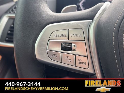 Used 2024 BMW X7 xDrive40i w/ Premium Package image 18