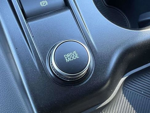 New 2026 Ford Explorer Active w/ Active Comfort Package image 19