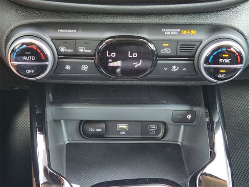 New 2025 Kia Soul S image 14