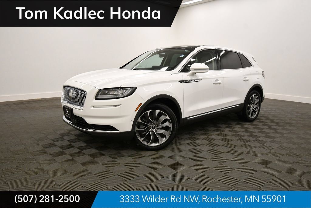 Used 2022 Lincoln Nautilus Reserve w/ Equipment Group 201A AWD/4WD image 1