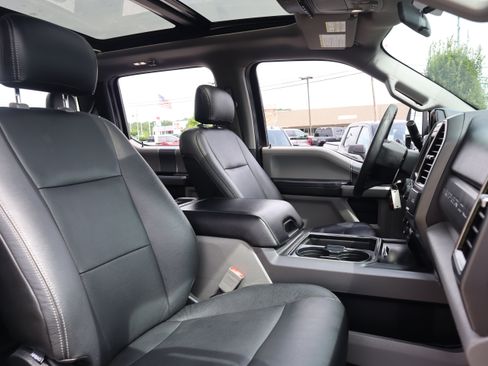 Used 2019 Ford F350 XLT w/ XLT Premium Package AWD/4WD image 33