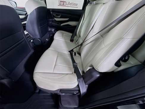 Certified 2024 Subaru Ascent Limited w/ Technology Package image 30