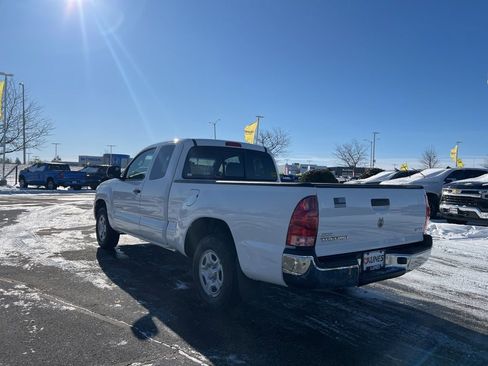 Used 2005 Toyota Tacoma Base image 6