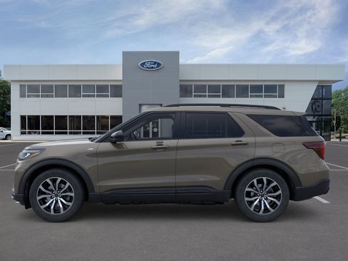New 2026 Ford Explorer ST-Line image 26