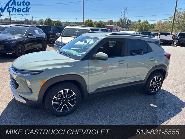 Used 2026 Chevrolet TrailBlazer LT FWD image 1