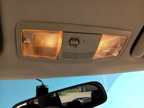 Used 2018 Mitsubishi Outlander ES image 35