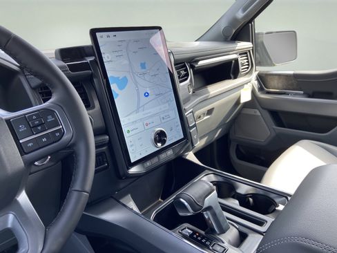 New 2025 Ford F150 Lightning Flash AWD/4WD image 13