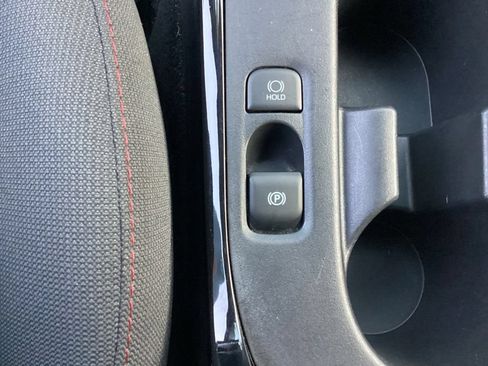Used 2025 Toyota Corolla SE FWD image 26