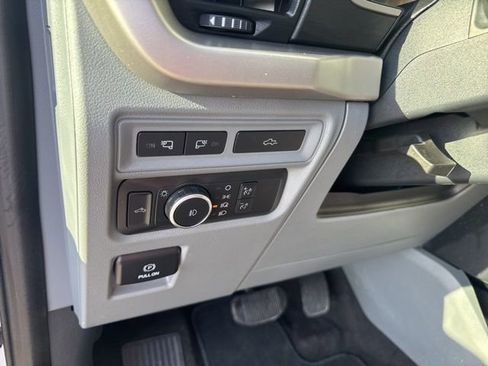 Used 2021 Ford F150 XLT w/ Equipment Group 302A High AWD/4WD image 18